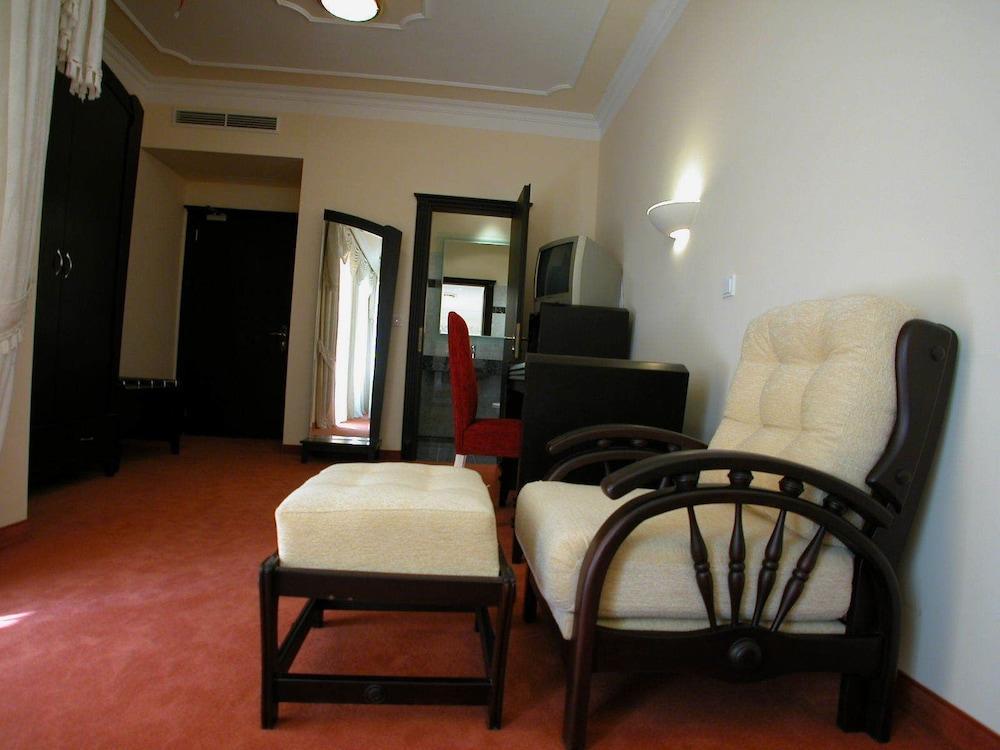 Hotel Atlas 4*