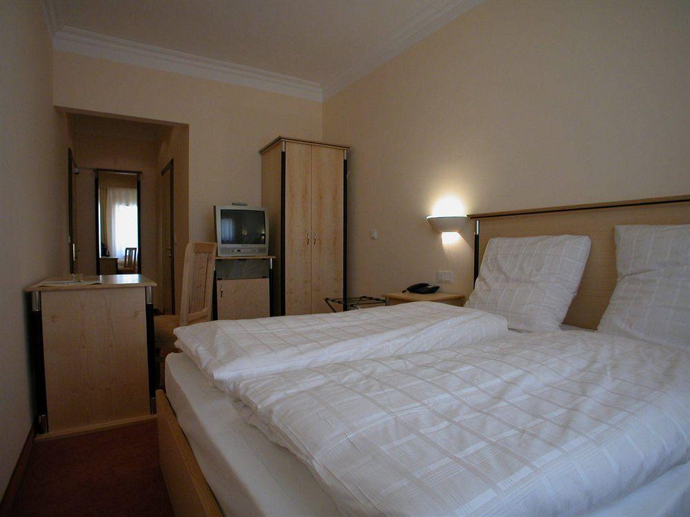 Atlas 4* München